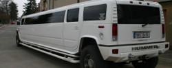 Stretch Hummer H200 White in Prague